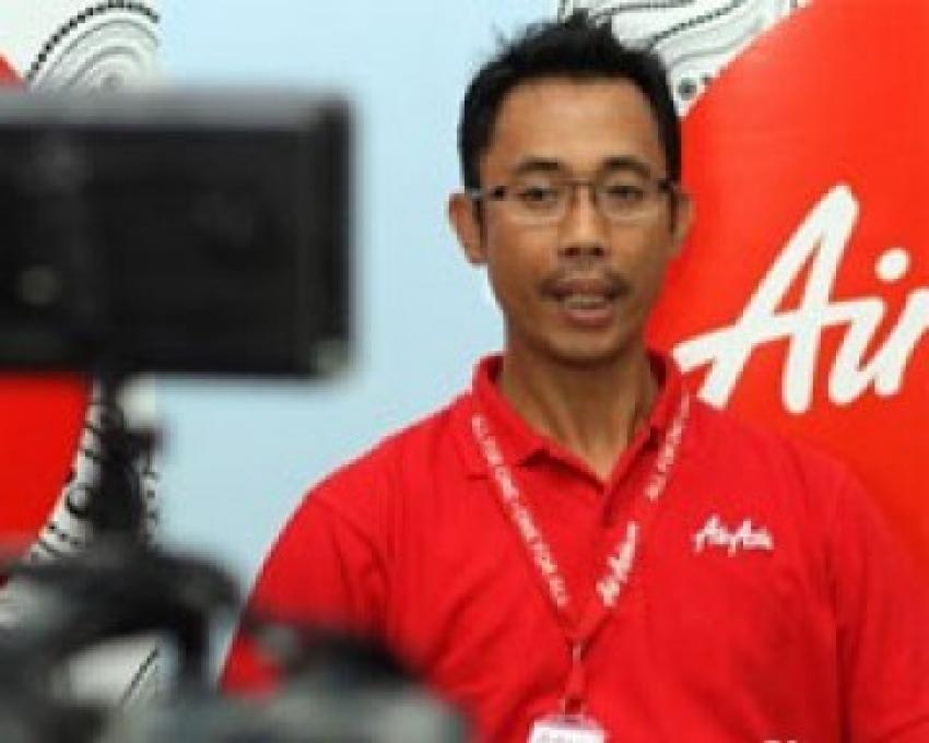 17sunu-widyatmoko-airasia.jpg