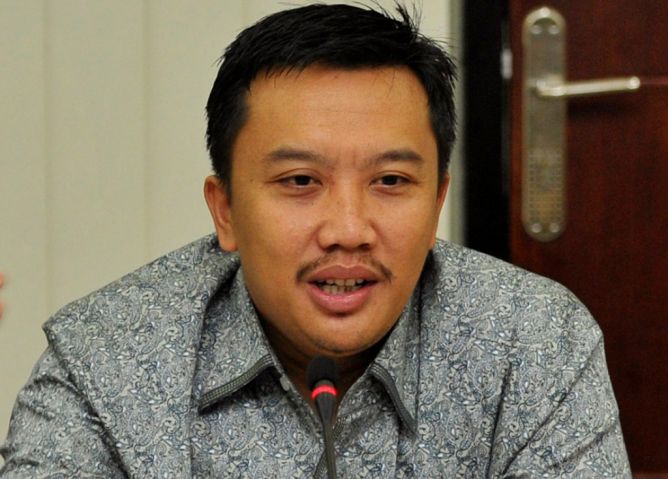 77imam-nahrawi.jpg