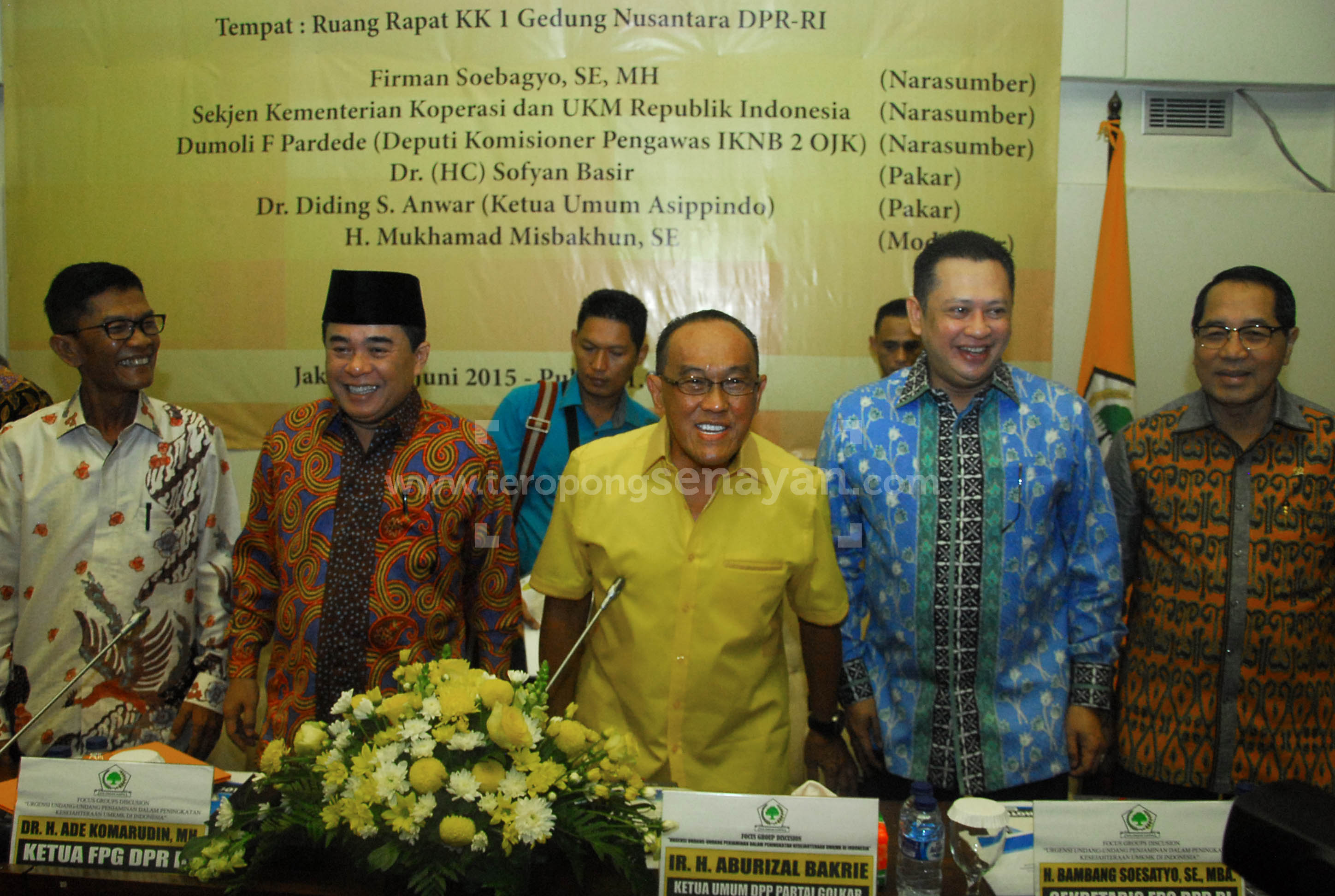 48FDG_GOLKAR_9.jpg