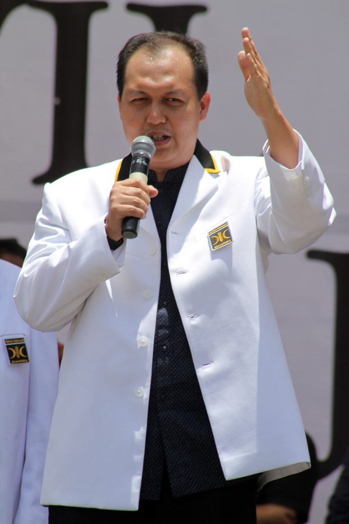 38selamat_nurdin.jpg