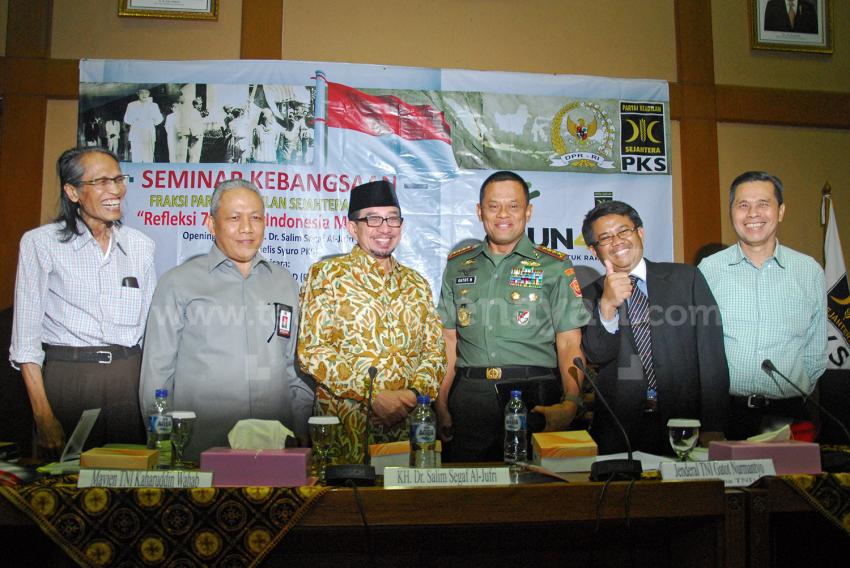 31SEMINAR_KEBANGSAAN_PKS_5.jpg