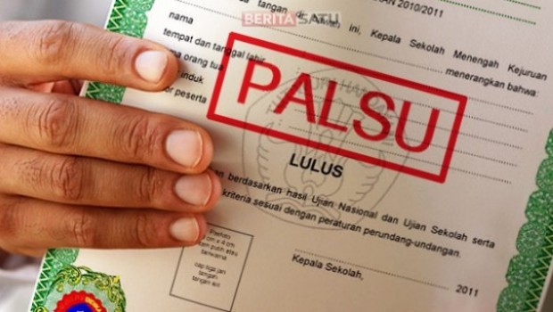 93ijazah-palsu.jpg