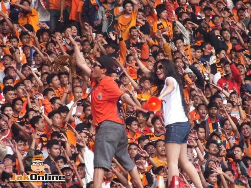 18jakmania2.jpg