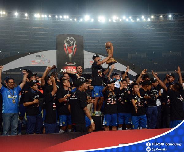 49persib-juara.jpg