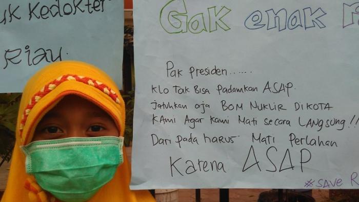 61kabut-asap-anak.jpg