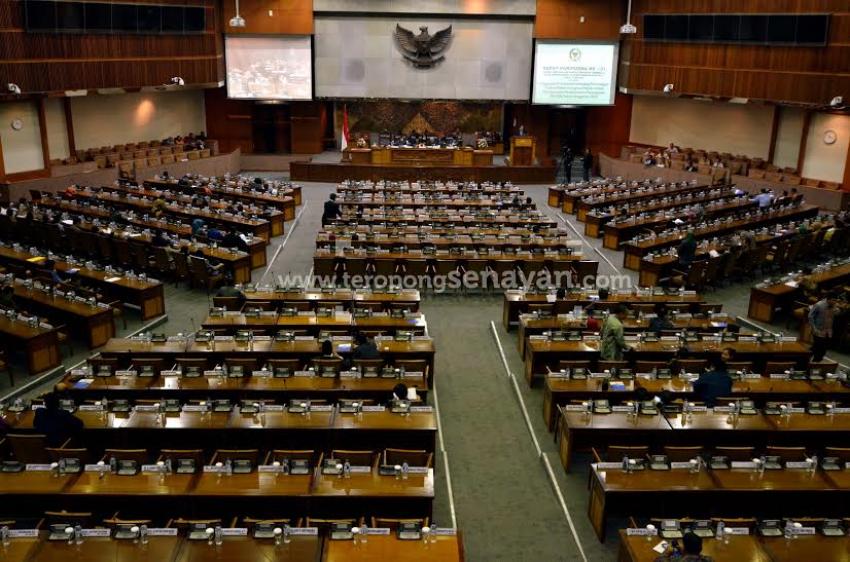 69Sidang-Paripurna.jpg