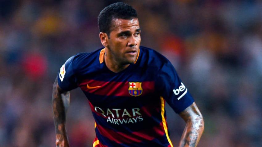 14dani-alves.jpg