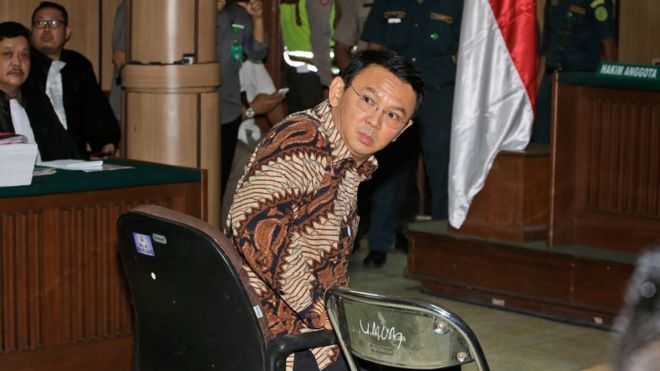 68ahok.jpg