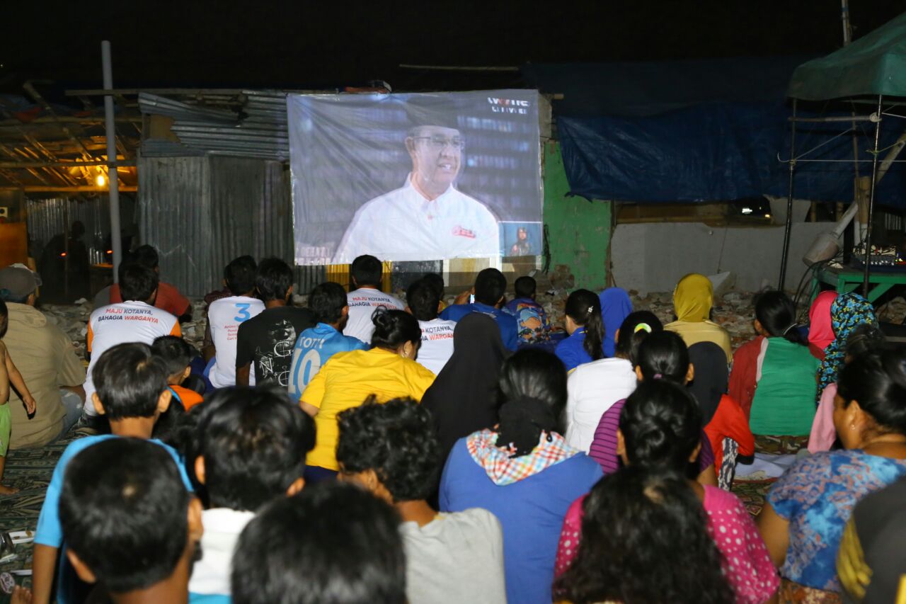 81nobarkampungakuarium.jpg