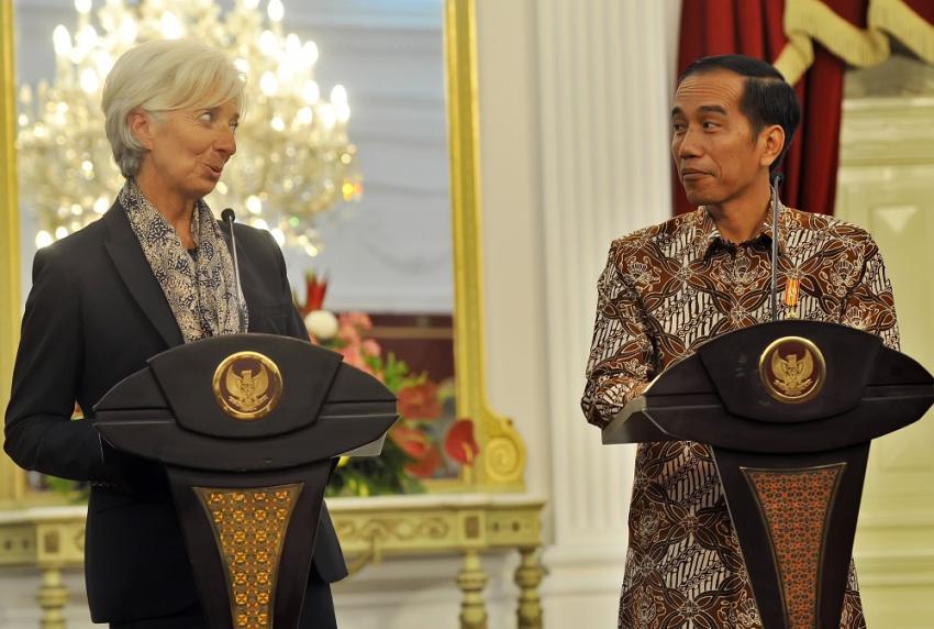 28Jokowi-Bos-IMF.jpg