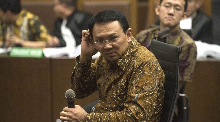 76ahok-nangis.jpg.jpg