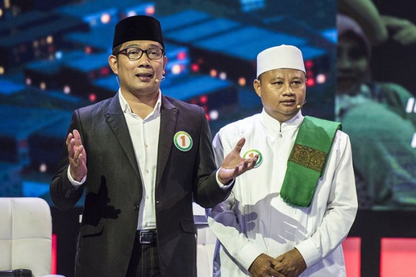 7Ridwan-Kamil-Uu-Alus.jpg.jpg