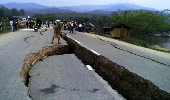 22gempa-bumi.jpg.jpg